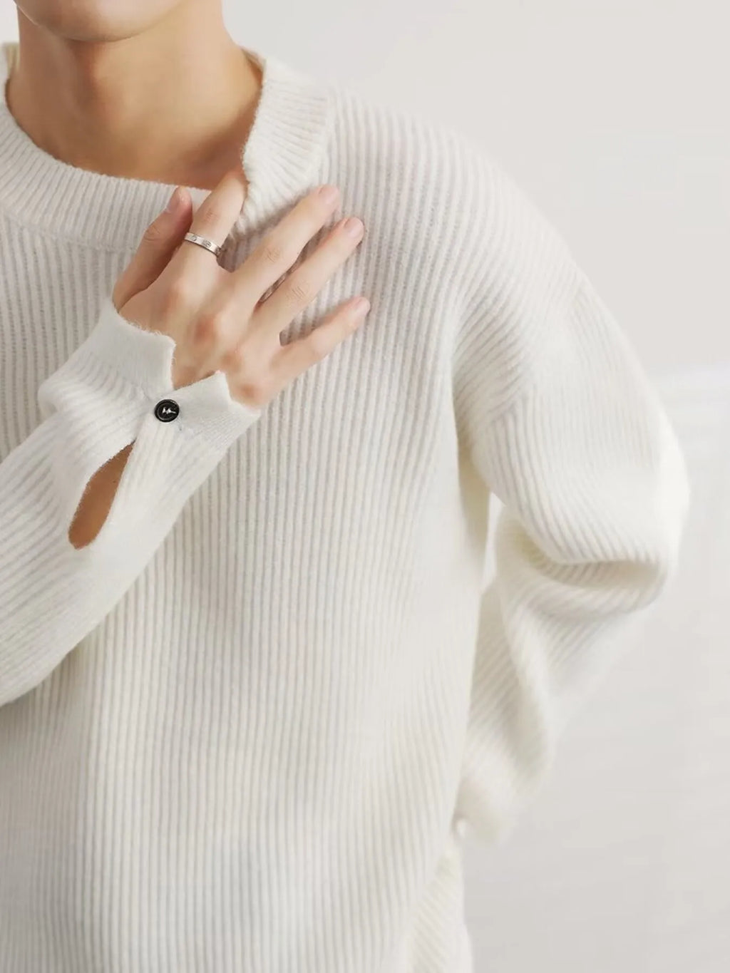 f4f0b6bf23b44680b3116e6f04041764-Max-Origin